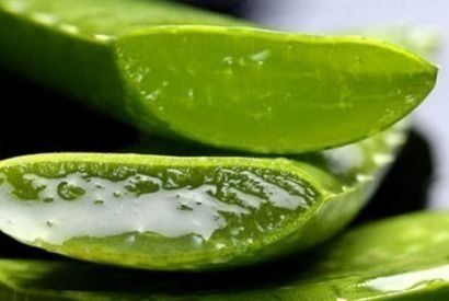 Hidratar tus pies con aloe vera